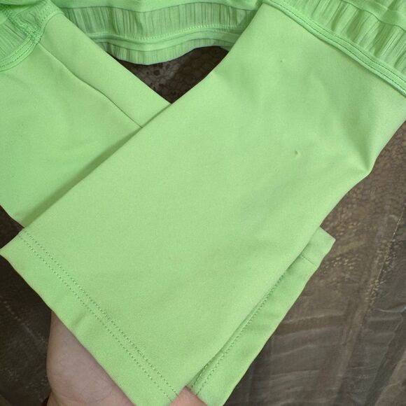 Free People Movement Bright Green Sheer Stripe Long Sleeve Crop Athletic Top Lar - Picture 5 of 8